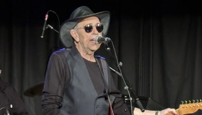 David Surkamp, Soaring Voice of Prog-Rock Cult Favorite Pavlov’s Dog, Dies at 73